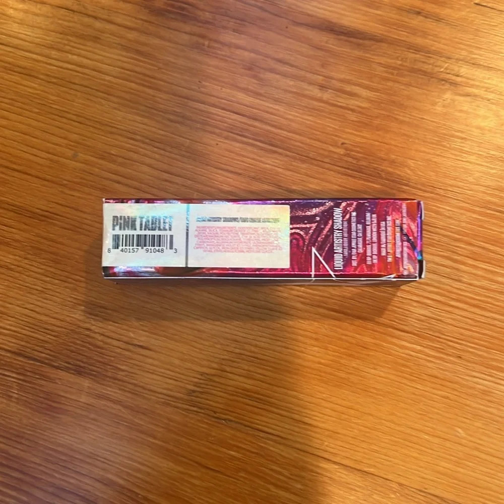 Pink Tablet Liquid Star Eye Shadow by Jeffree Star New in Box Bubblegum‎ Pink